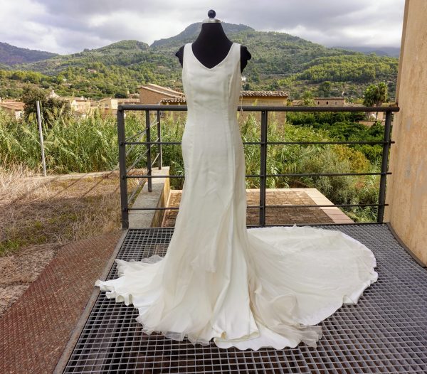 Vestido de novia modelo Ámbar de la firma Victorio & Lucchino